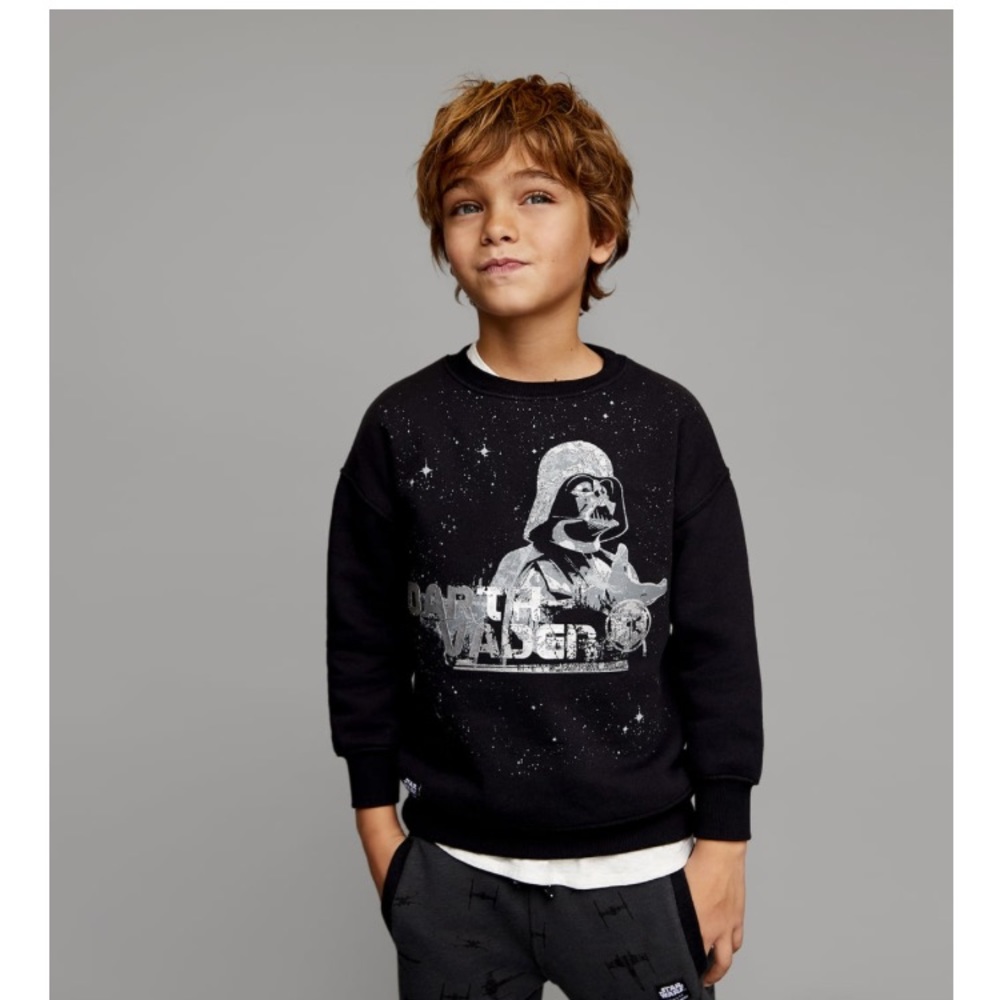 Zara Star Wars sweater